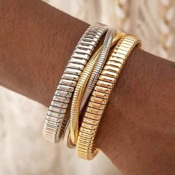 Stunning Modern Gold & Silver Double Layered Cuff Bracelet - Picture 2 of 6
